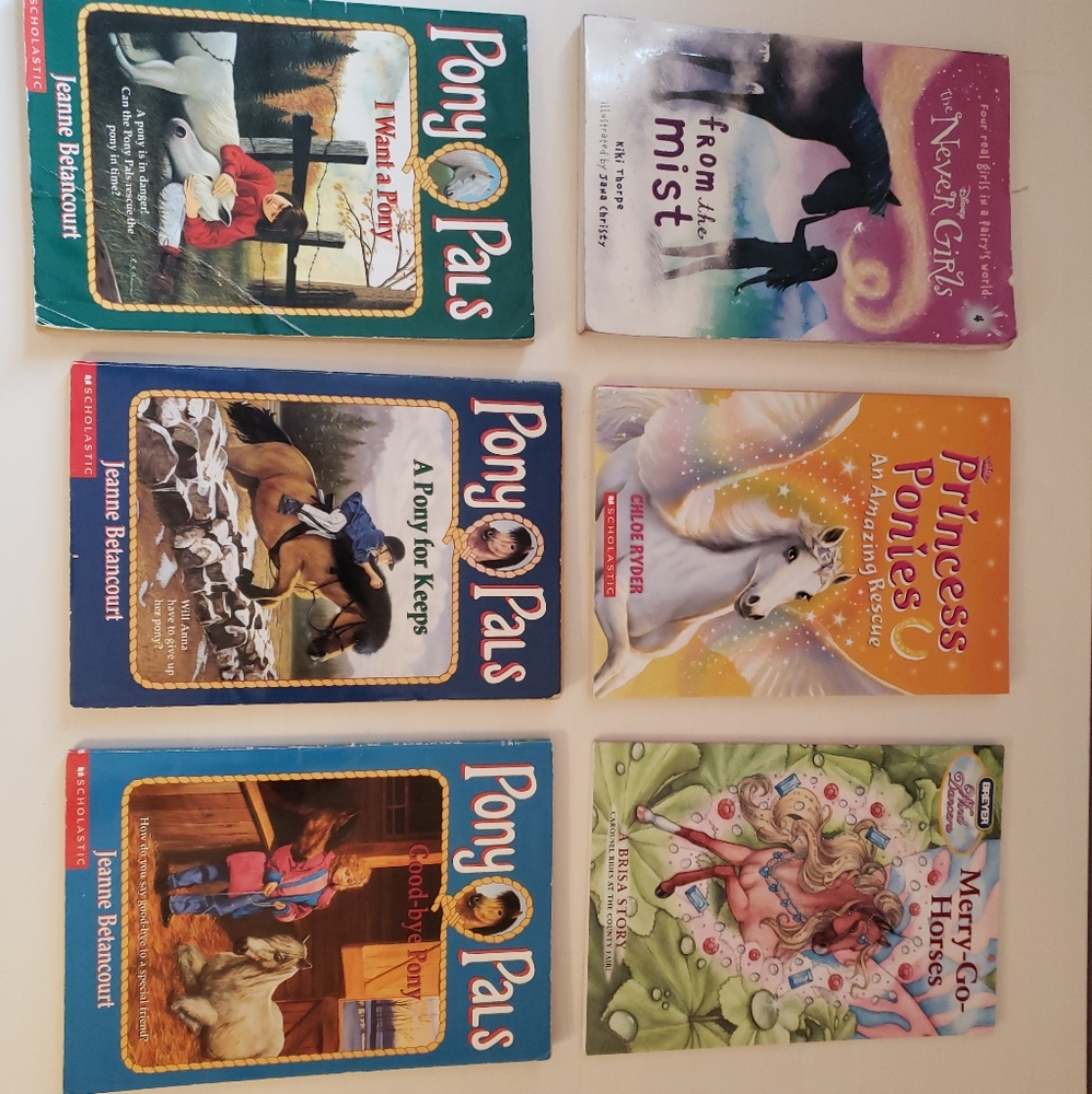 Books. Set of 6 for the horse loving girl
